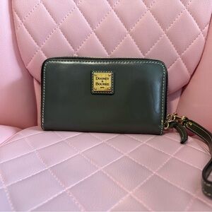 Dooney & Bourke Grey Leather Zip Wallet
